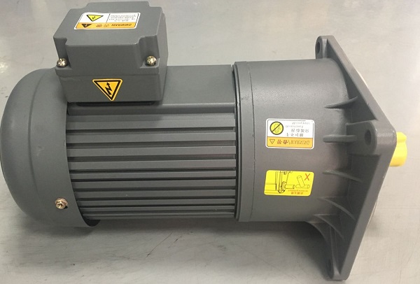 拋丸機(jī)減速機(jī),CV18減速機(jī),GV18-200W-15S減速電機(jī)